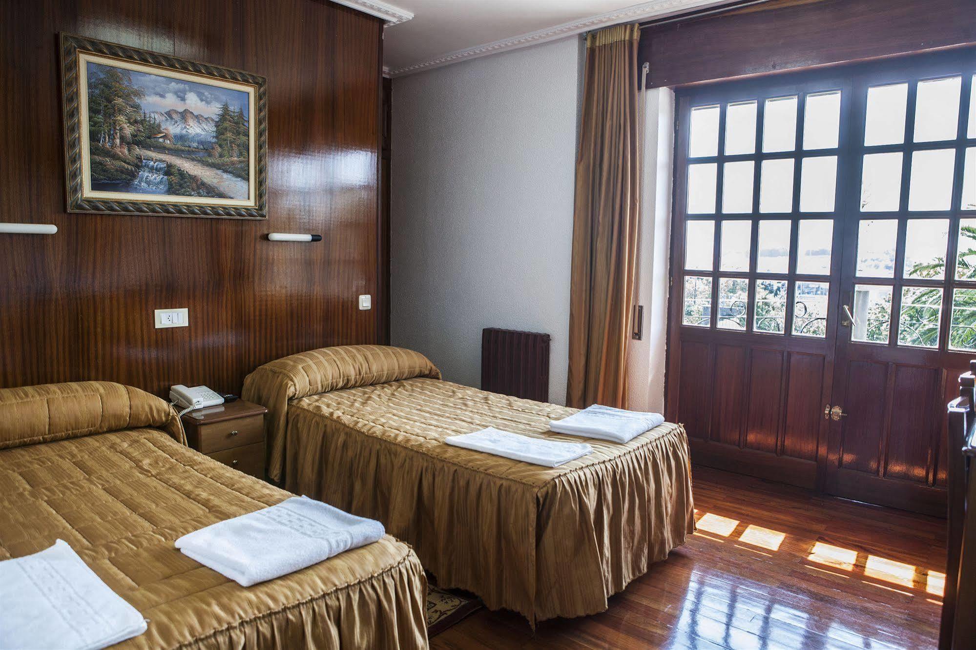 Hotel Antoyana Santander Ngoại thất bức ảnh